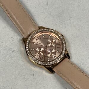 Relic Watch Womens 35mm Rose Gold Dial Crystal Bezel Bling Day Date New Battery